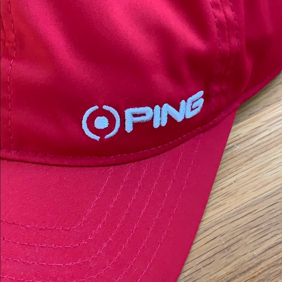 Red PING men’s hat - Picture 2 of 6